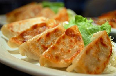學習鍋貼小吃技術(shù)找哪家?鍋貼面食培訓(xùn)哪家好?