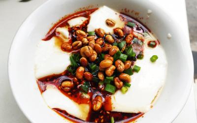 學做豆腐腦找哪家好？特色小吃豆腐腦怎么做？