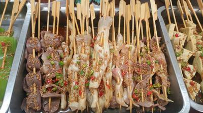串串香培訓(xùn)哪家味道好？飄味緣秘制底料炒制方法
