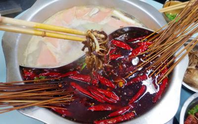 四川甘孜串串香技術(shù)培訓學校多少錢？