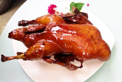 四川甜皮鴨鹵水技術(shù)培訓(xùn)哪里好？學(xué)員通過反復(fù)實(shí)際練習(xí)