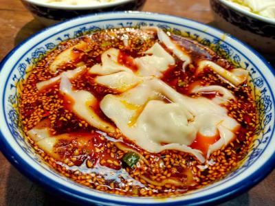紅油干拌抄手技術(shù)培訓(xùn)機(jī)構(gòu)哪里好？成都餐飲培訓(xùn)學(xué)校