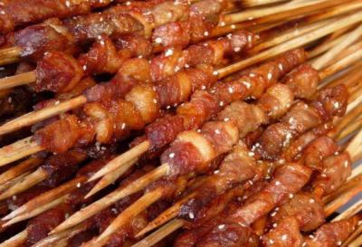 燒烤技術(shù)培訓(xùn)學(xué)校在哪里更正宗？能滿足食客的消費(fèi)