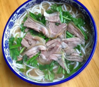 學做羊肉米線技術(shù)培訓機構(gòu)哪里好？