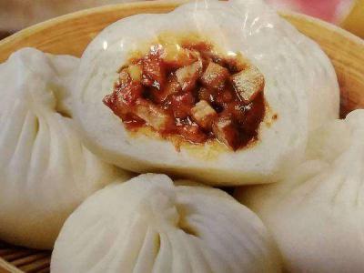 一人開店小吃培訓(xùn)項目，專業(yè)做包子技術(shù)培訓(xùn)哪里好？