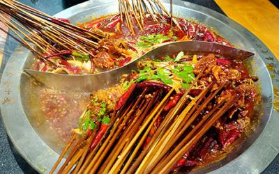 想學(xué)正宗火鍋串串技術(shù)哪里好？