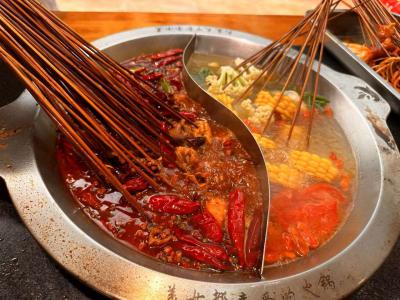 熱鹵串串技術(shù)培訓(xùn)多少錢？成都火鍋串串香培訓(xùn)