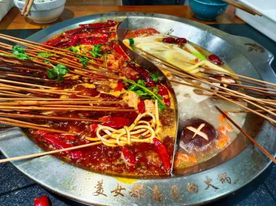 串串香培訓(xùn)學(xué)校哪個(gè)好？成都串串培訓(xùn)機(jī)構(gòu)