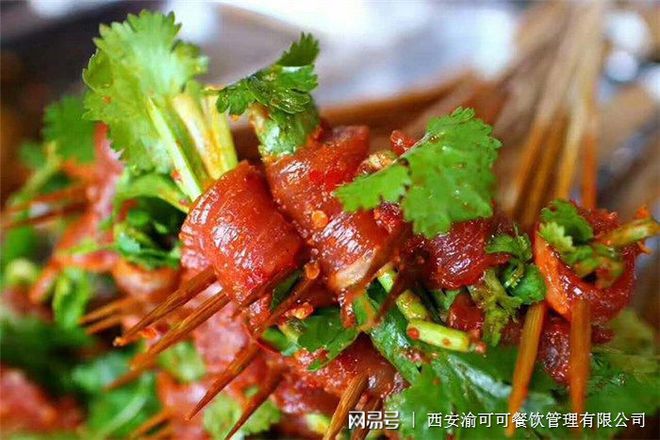 串串香培訓學校哪個好？成都哪里可以學串串香技術？