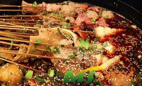 成都串串香培訓(xùn)班哪家好？培訓(xùn)成都串串冒菜多少錢？