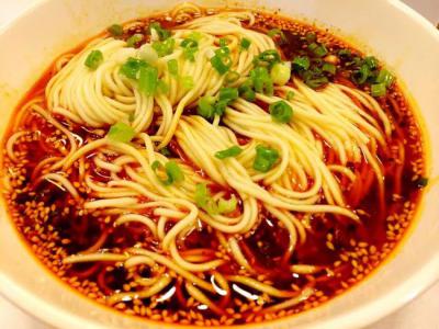 冒菜培訓(xùn)班一般多少錢(qián)？培訓(xùn)冒菜技術(shù)中心