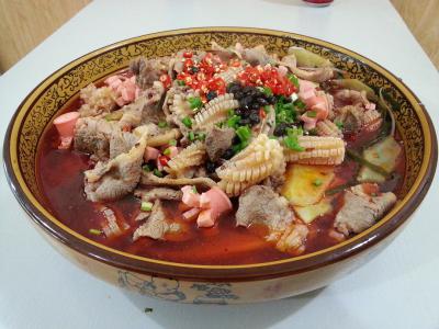 冒菜培訓(xùn)一般多少錢(qián)？如何選擇優(yōu)秀的冒菜培訓(xùn)機(jī)構(gòu)