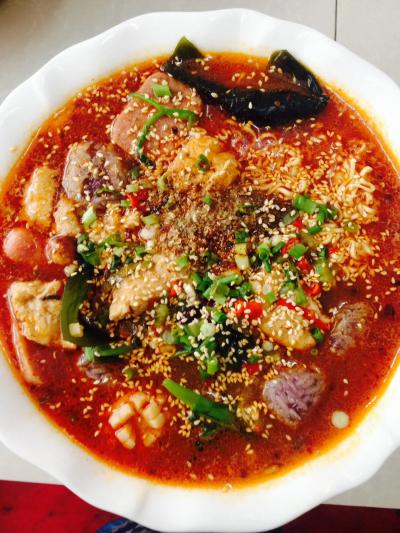 成都冒菜實體店培訓(xùn)哪家好？成都冒菜培訓(xùn)費用解析