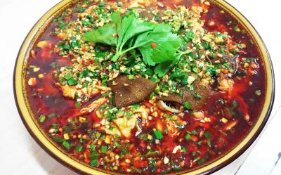 如何選擇冒菜培訓(xùn)機(jī)構(gòu)？蜀味緣冒菜技術(shù)培訓(xùn)等機(jī)構(gòu)推薦